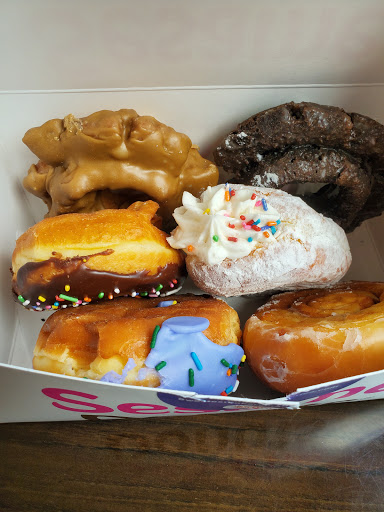 Donut Shop «Sesame Donuts - Scholls Ferry», reviews and photos, 12700 SW North Dakota St, Portland, OR 97223, USA