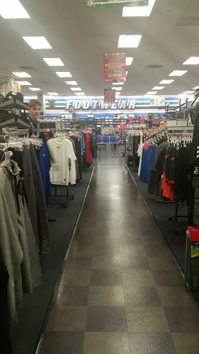Sporting Goods Store «Big 5 Sporting Goods», reviews and photos, 4794 Manzanita Ave #1, Carmichael, CA 95608, USA