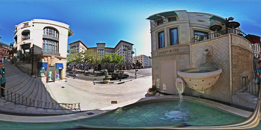 Jewelry Store «Tiffany & Co.», reviews and photos, 210 N Rodeo Dr, Beverly Hills, CA 90210, USA