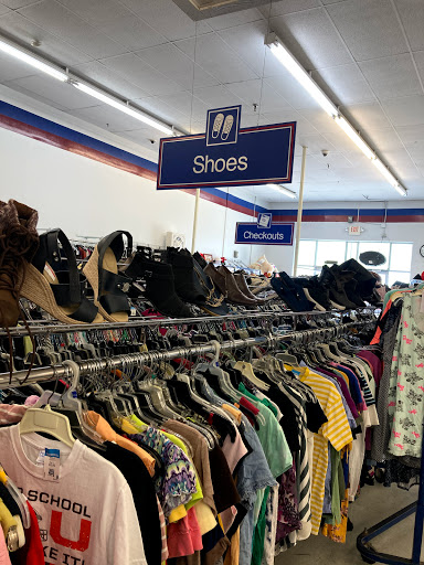 Thrift Store «Goodwill Industries of Greater Cleveland & East Central Ohio», reviews and photos, 12650A Rockside Rd, Cleveland, OH 44125, USA