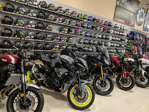 Yamaha Motorcycle Dealer «Freedom Powersports Lewisville», reviews and photos, 1320 S Stemmons Fwy, Lewisville, TX 75067, USA