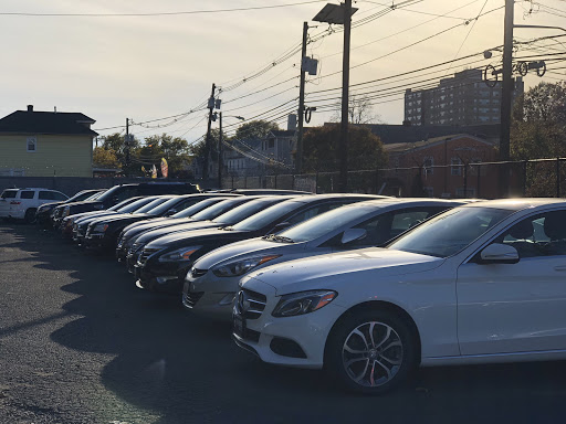 Used Car Dealer «Preferred Auto Sales Pre-owned Superstore», reviews and photos, 655 Pennsylvania Ave, Elizabeth, NJ 07201, USA
