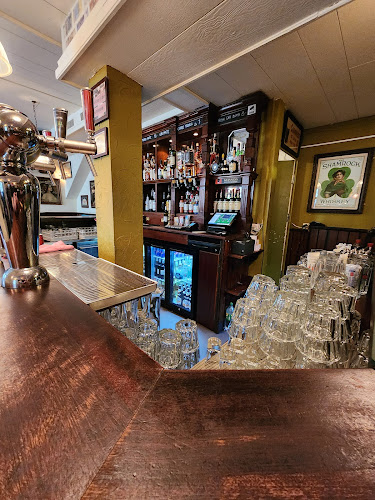 Shamrock Irish Pub - Bar