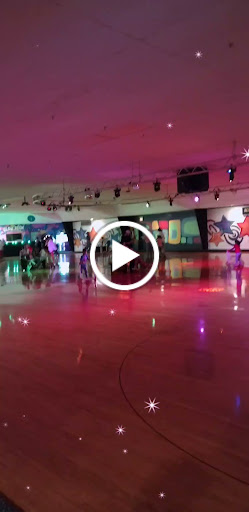 Roller Skating Rink «Carousel Family Fun Center - Whitman», reviews and photos, 1055 Auburn St, Whitman, MA 02382, USA