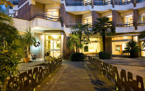 Hotel Mini Palace Via Santa Maria della Grotticella, 2/B, 01100 Ferento VT, Italia