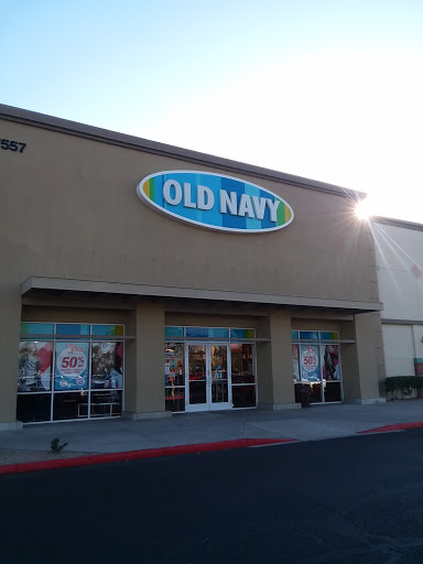 Clothing Store «Old Navy», reviews and photos, 7557 W Bell Rd, Peoria, AZ 85382, USA