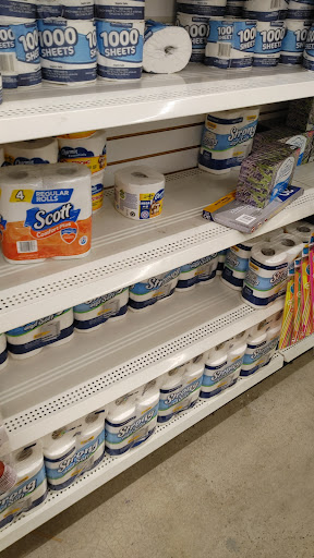 Dollar Store «Dollar Tree», reviews and photos, 646 Stewart Ave, Garden City, NY 11530, USA