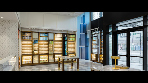 Eye Care Center «Warby Parker», reviews and photos, 1123 N State St, Chicago, IL 60610, USA