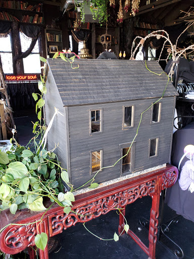 Tattoo Shop «The Black Veil Studio of Tattoo and Art», reviews and photos, 194 Cabot St, Beverly, MA 01915, USA