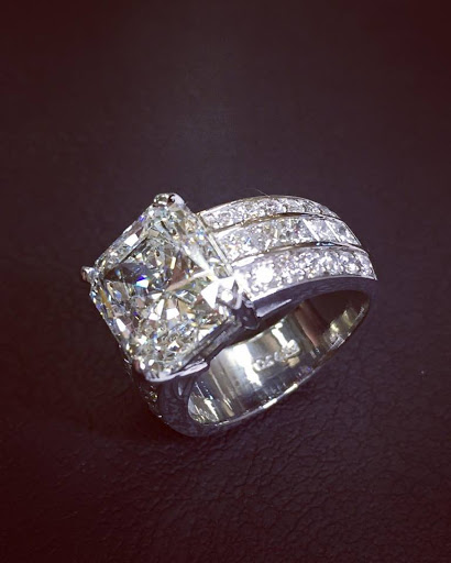 Jeweler «Dominion Jewelers LLC», reviews and photos, 917 W Broad St, Falls Church, VA 22046, USA