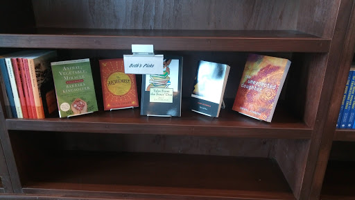 Book Store «FoxTale Book Shoppe», reviews and photos, 105 E Main St, Woodstock, GA 30188, USA