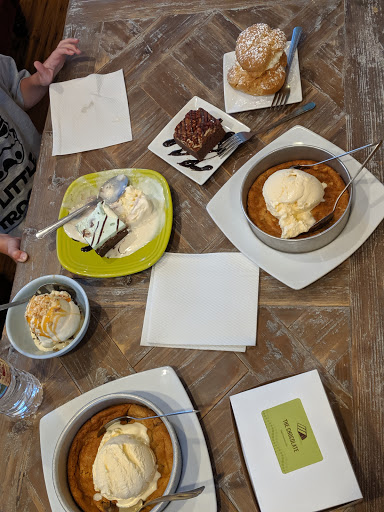 Wedding Bakery «THE CHOCOLATE a dessert cafe», reviews and photos, 212 State St, Orem, UT 84058, USA