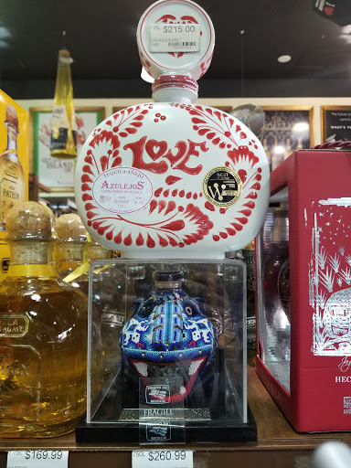 Liquor Store «I Love Liquor», reviews and photos, 1632 Collins Ave, Miami Beach, FL 33139, USA