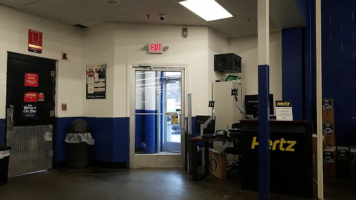 Auto Parts Store «Pep Boys Auto Parts & Service», reviews and photos, 1802 Hempstead Turnpike, Elmont, NY 11003, USA