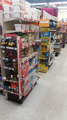 Dollar Store «FAMILY DOLLAR», reviews and photos, 25640 W 8 Mile Rd, Southfield, MI 48033, USA