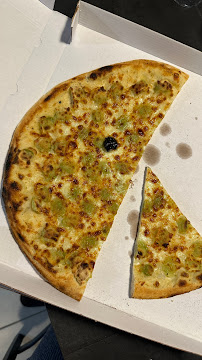Plats et boissons du Pizzas à emporter Pizz'Alex à Voiron - n°5