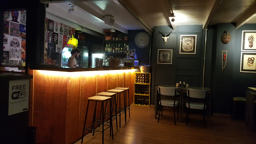 Logo da empresa - Santeria Bar