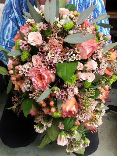 Florist «A & B Florist», reviews and photos, 908 S Cashua Dr, Florence, SC 29501, USA