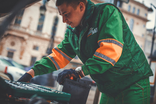 Автоэлектрик с выездом в СПб — Компания ЛАТ - Буксирные Услуги (Санкт ...