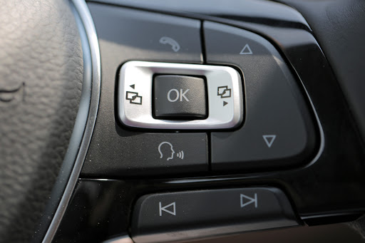 Volkswagen Dealer «Hatfield Volkswagen», reviews and photos, 1495 Auto Mall Dr, Columbus, OH 43228, USA