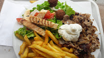 Plats et boissons du Restaurant grec PAPA Kebab à Carnac - n°3