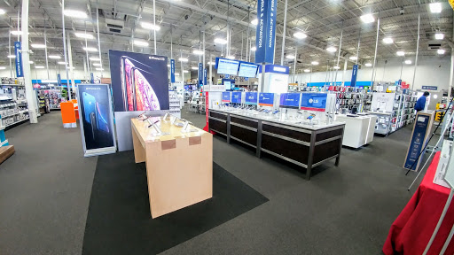 Electronics Store «Best Buy», reviews and photos, 96 Rothrock Rd, Akron, OH 44321, USA