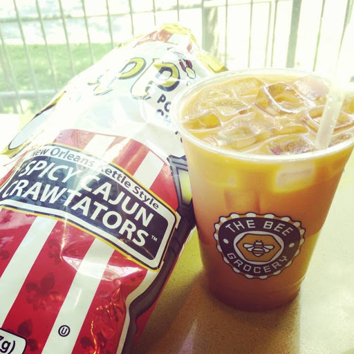 Grocery Store «The Bee Grocery», reviews and photos, 1001 E 6th St, Austin, TX 78702, USA