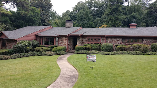 Roofing Contractor «USA Roofing & Renovations LLC», reviews and photos, 7127 Gadsden Hwy # 201, Trussville, AL 35173, USA