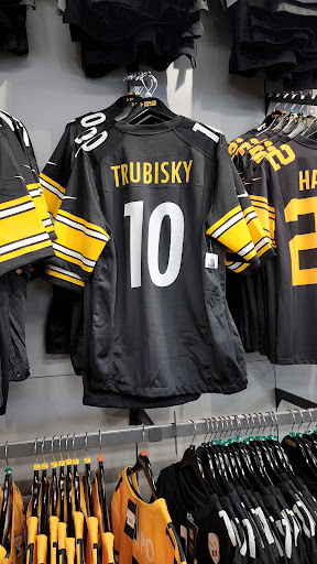 Sportswear Store «THE STEELERS PRO SHOP», reviews and photos, 100 Art Rooney Ave, Pittsburgh, PA 15212, USA