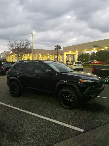 Ford Dealer «Greenway Ford», reviews and photos, 9001 E Colonial Dr, Orlando, FL 32817, USA