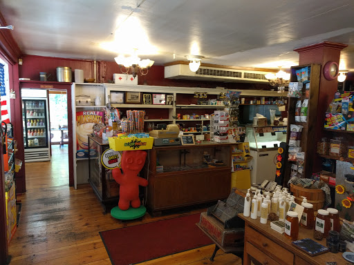 Grocery Store «Shawnee General Store», reviews and photos, 542 River Rd, Smithfield Township, PA 18356, USA