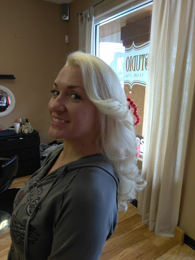 Beauty Salon «Studio 78 Unisex Hair Salon and Beauty Suites», reviews and photos, 1780 S Nova Rd #10&11, South Daytona, FL 32119, USA