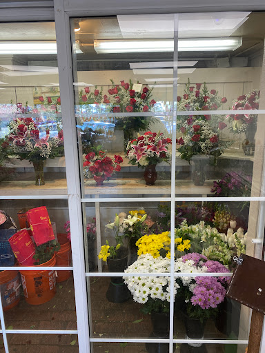 Florist «Country Cousins Flower shop», reviews and photos, 841 E Whittier Blvd, La Habra, CA 90631, USA