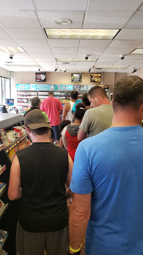 Gas Station «Speedway», reviews and photos, 601 Bayway Blvd, Clearwater Beach, FL 33767, USA