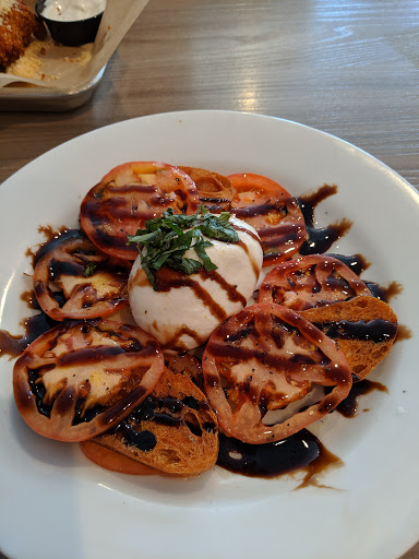 Hamburger Restaurant «Aioli Gourmet Burgers», reviews and photos, 10652 N 32nd St, Phoenix, AZ 85028, USA