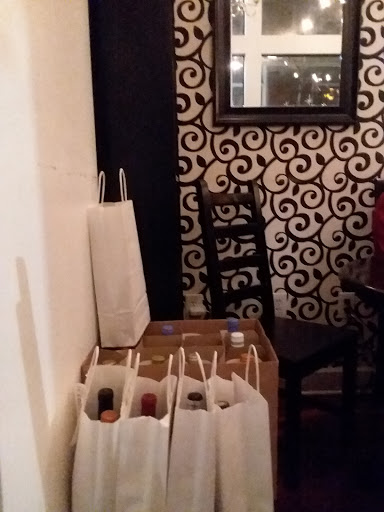 Wine Bar «Ybor City Wine Bar», reviews and photos, 1600 E 7th Ave, Tampa, FL 33605, USA