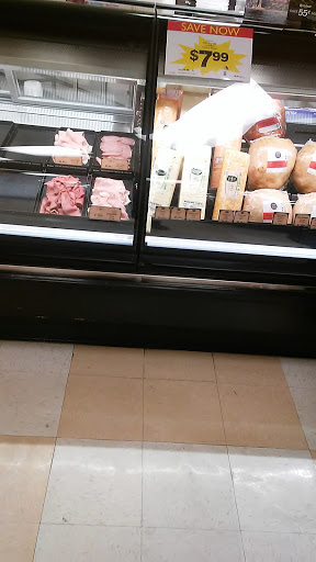 Grocery Store «Family Fare Supermarket», reviews and photos, 1415 Fulton St E, Grand Rapids, MI 49503, USA