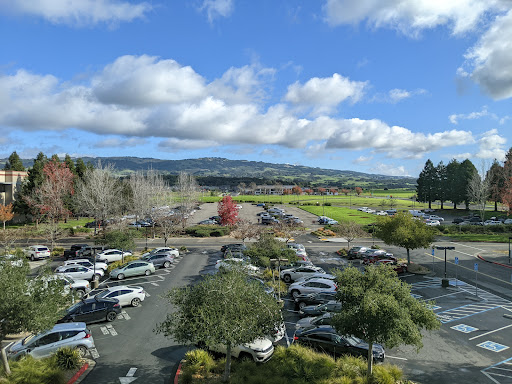 Business Park «SOMO Village», reviews and photos, 1400 Valley House Dr #110, Rohnert Park, CA 94928, USA