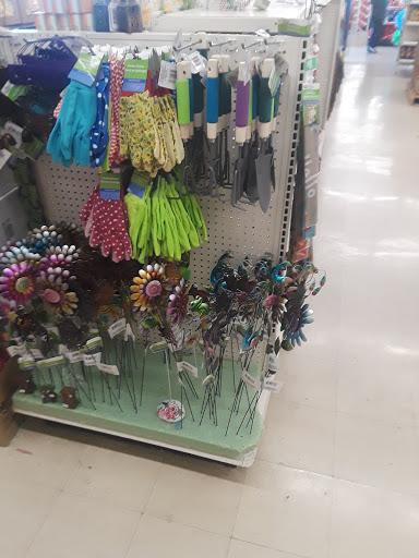 Shopping Mall «Eastland Plaza Shopping Center», reviews and photos, 678 N Wilson Way, Stockton, CA 95205, USA