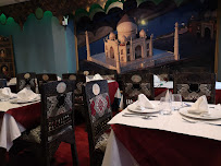 Atmosphère du Restaurant indien PALAIS INDIEN à Saint-Ouen-sur-Seine - n°10