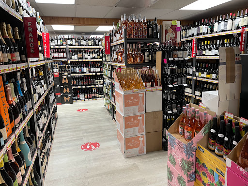 Liquor Store «Connecticut Wine & Liquor», reviews and photos, 1071 King St, Greenwich, CT 06831, USA