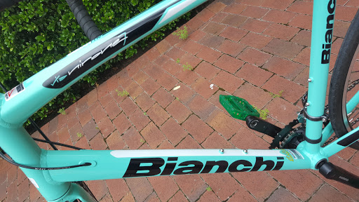 Bicycle Store «Playtri Cycling», reviews and photos, 6800 Windhaven Pkwy #137, The Colony, TX 75056, USA