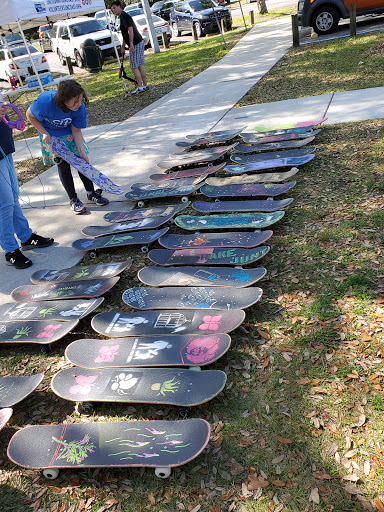 Recreation Center «Jackson Springs Recreation Center», reviews and photos, 8620 Jackson Springs Rd, Tampa, FL 33615, USA