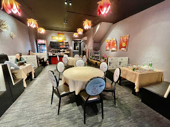 Meet Creative Chinese Restaurant