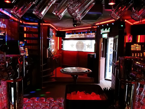 Karaoke bar Amsterdam | Los bij Jos