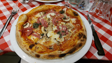 Pizzeria italia - 5 Pl. Louis Aragon, 63000 Clermont-Ferrand, France
