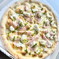Plats et boissons du Pizzeria Ciao Bella Pizza à Saint-Cannat - n°1