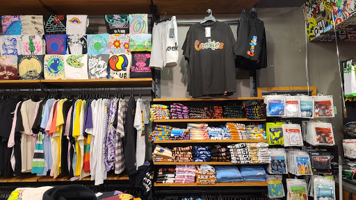 Clothing Store «Zumiez», reviews and photos, 3401 Dale Rd #247b, Modesto, CA 95356, USA