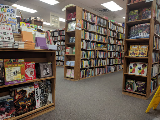 Book Store «Half Price Books», reviews and photos, 5032 S 74th St, Greenfield, WI 53220, USA