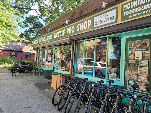 Peak Bicycle Pro Shop, 42-42 235th St, Douglaston, NY 11363, USA, 